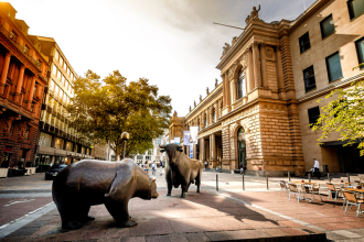 wall-street-vor-bewegtem-wochenauftakt