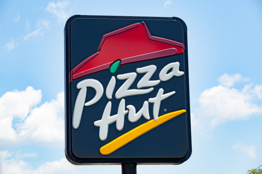 yum-stoesst-pizza-hut-ab-und-raeumt-sein-geschaeft-radikal-auf-
