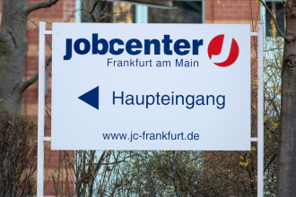 industrie-verliert-jeden-monat-15.000-arbeitsplätze