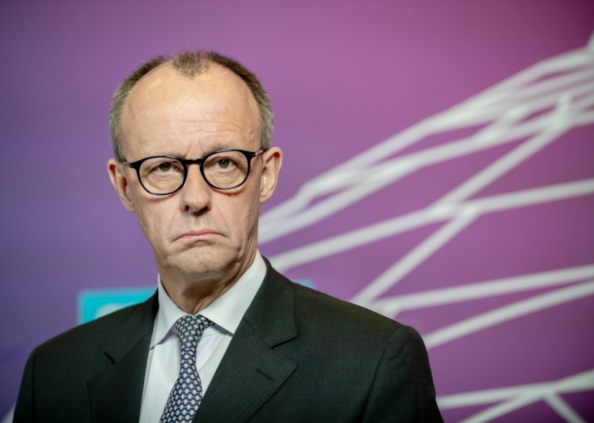 Internationale Medien sehen Merz unter Druck